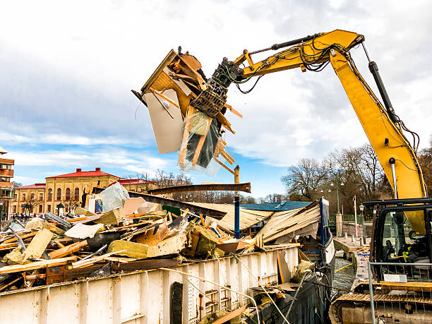 Best Commercial Cleanout Services  in Summit, AZ